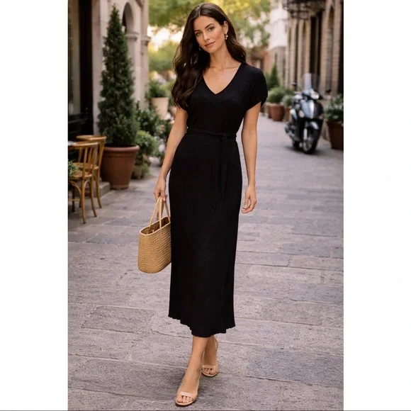 Lush Black Textured Midi Dress Small | Minimalist Luxe Belted V-Neck EU Chic - Picture 2 of 16